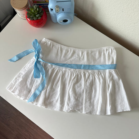 Size Small - White Skirt